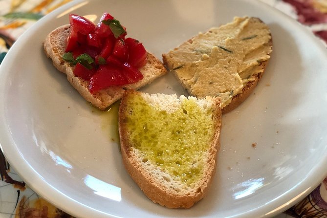 Apprentice Olive Oil taster for a day! - Why this olive oil lesson works so well