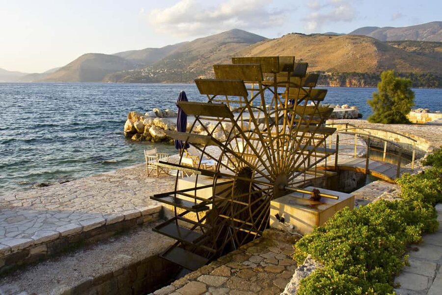 Argostoli & Beyond: Culture, Villages, Olive Oil & Honey - A smart introduction to Kefalonia in four hours