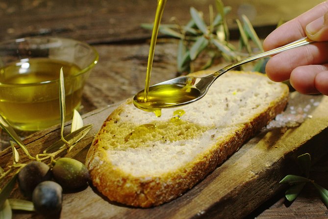 Ascoli Olive Oil Tour with Tasting and Local Food Pairing - Key points to know before booking