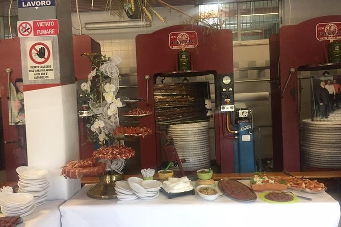 Ascoli Olive Oil Tour with Tasting and Local Food Pairing - Booking, cancellation, and useful planning notes
