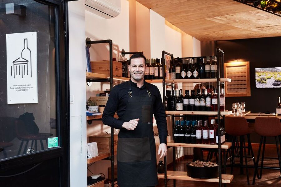 Athens: Acropolis Wine Tasting with Cheese and Olives - Stories of Dionysus and ancient Greek wine