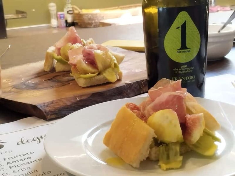 Bevagna: Olive Oil Mill Tour with Guided Tasting - Bruschetta, local foods, and the aperitif