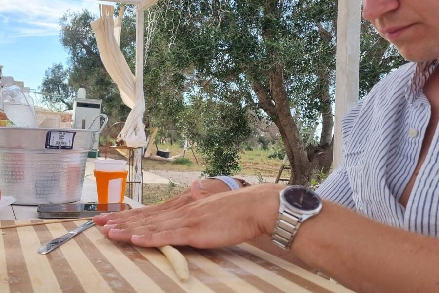 Brindisi: Cooking Class and Tasting in the Olive Grove - From the worktable to your meal