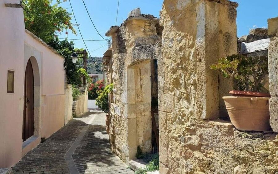 Chania: Authentic Crete Villages Tour & Olive Oil Tasting - Practical advice for the five-hour outing