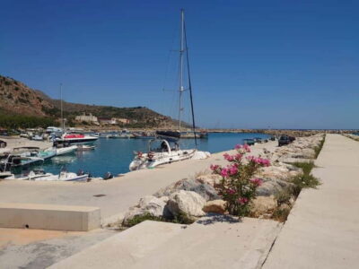 Chania E-Bike Adventure: Culture, Coastline & Olive Tasting