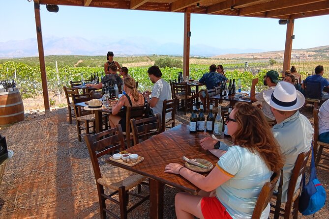 Crete Discovery Palace of Knossos, Wine and Olive Oil Experience - Lyrarakis Winery and native Cretan grapes