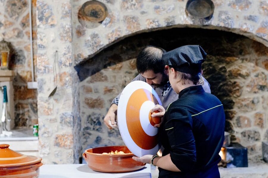 Crete: Olive Oil Factory Tour, Dinner & Traditional Dancing - Key points to know before booking