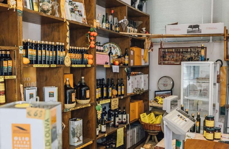 Cured Meat & Olive Oil Tasting & Visit near Pisa & Livorno - The 45-minute tasting of oil and cured meat