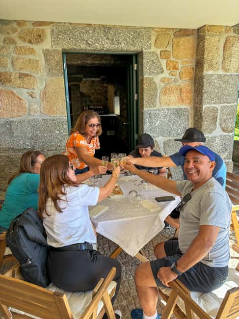 Douro Valley: Olive Oil & Wine Tour with Boat & Lunch - What the $309 price really covers
