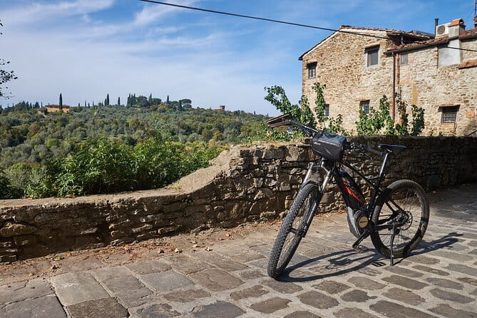 E-bike 2.5 hour Florence & Tuscany With Fresh Olive Oil and Bread - Why this e-bike ride is a smart change of pace