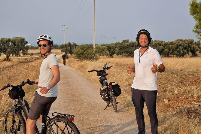 E-bike tour in Ostuni. Oil mill, Dolmen and huge olive trees - Why this ride is more than a bike rental