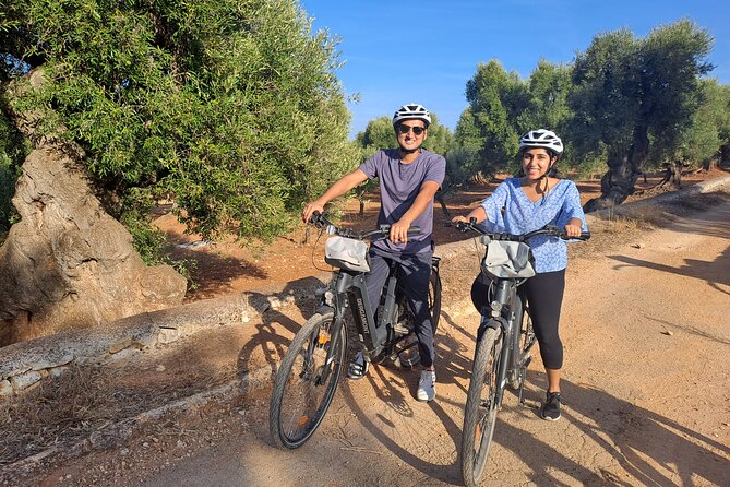 E-bike tour in Ostuni, the olive trees and the rock village - Meeting point and useful preparation
