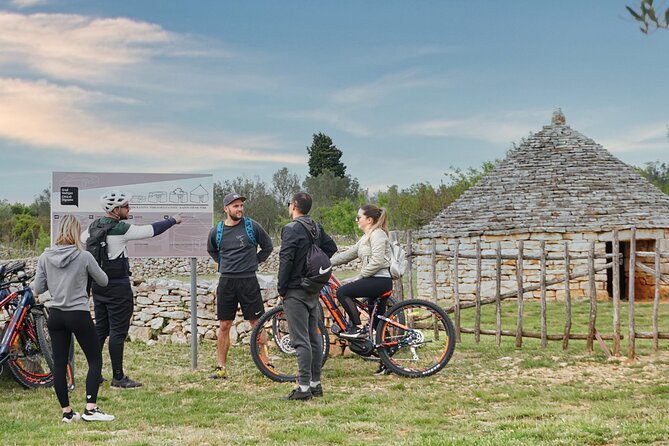 E Bike Tour with wine and olive oil tasting in Vodnjan - Along Fažana and toward Pula