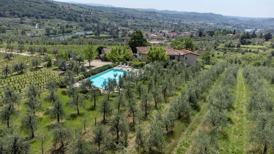 Fiesole E-Bike Tour with Olive Oil Tasting or Pool & Chill - Who should book this ride