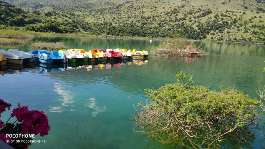 From Chania: Rethymno, Lake Kournas & Olive Oil Tasting Tour - Leaving Chania for a three-part Crete day