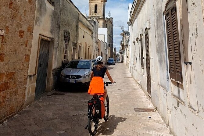 Lecce : Half day E-Bike tour to Old Olive Mill & Olive Oil Taste - Who will enjoy this e-bike tour most