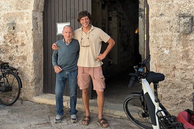 Lecce : Half day E-Bike tour to Old Olive Mill & Olive Oil Taste - Sternatia and the Greek-speaking Salento