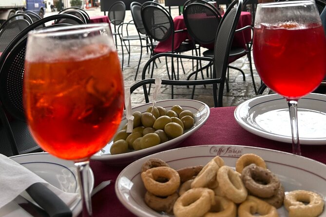Lecce to Galatina E-Bike: Olive Mill & Wine Tasting + Taxi back - Pasticceria Ascalone and the first pasticciotto