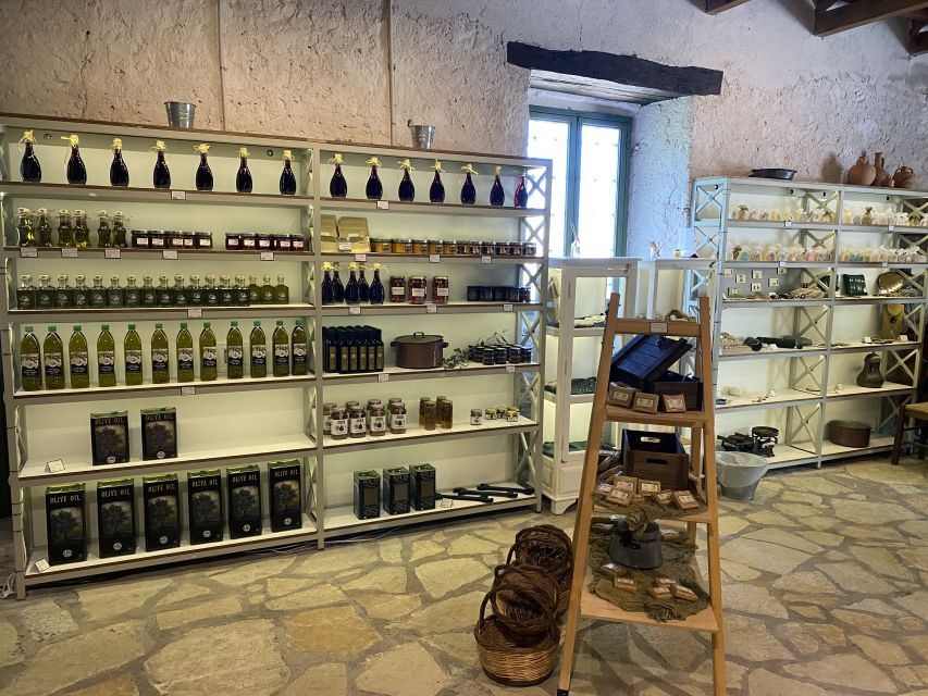 Lefkada: Olive Museum Fabbrica Ticket and Guided Tour - Who will enjoy Fabbrica Olive Museum most