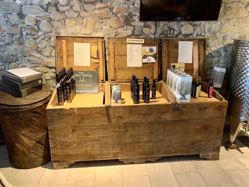 Montecatini Terme: Olive Grove Tour with Oil Tasting - The tasting that teaches you what to notice