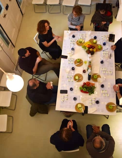 Olive oil tasting & food pairing in Thessaloniki - Learning how to shop for olive oil in Thessaloniki