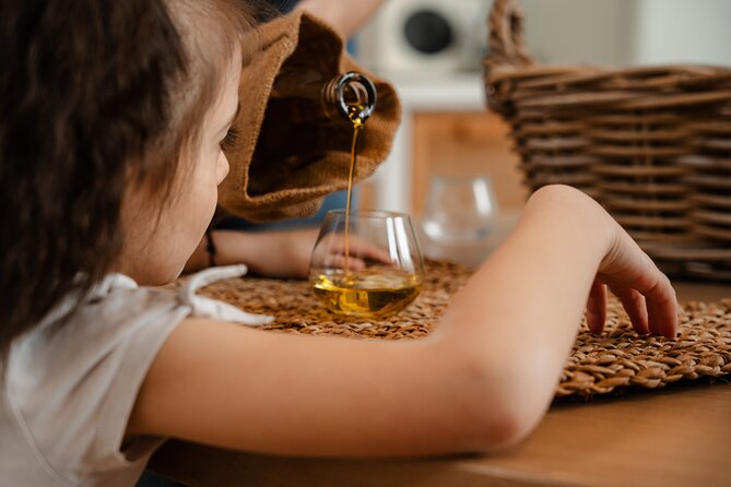 Olive Oil Tasting & Fun Baking Class in the heart of Naxos Town - Who will get the most from this experience