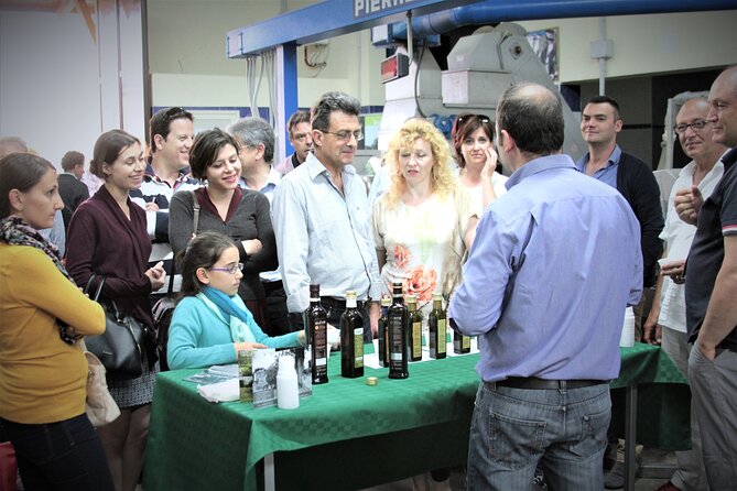 Olive Oil Tasting & Historic Olive Mill Tour in Ragusa area - Buying bottles and taking the experience home