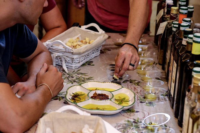 Olive oil tasting in Sorrento - Why the small group matters