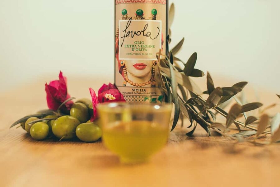 Olive oil tasting in Syracuse, Sicily - Evoo Tour - The personal welcome makes the difference