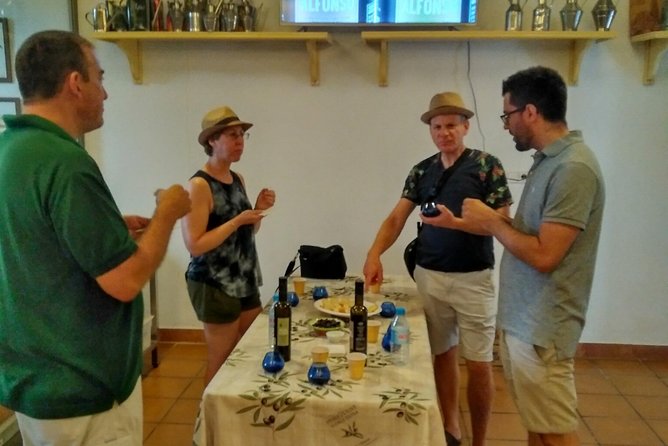 Olive Oil Tour and Visit to Belchite Old Town - Belchite, where the ruins carry the story
