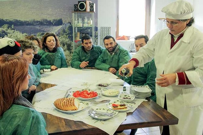 Olive Oil Tour close to Nafplio - Who will enjoy this outing most