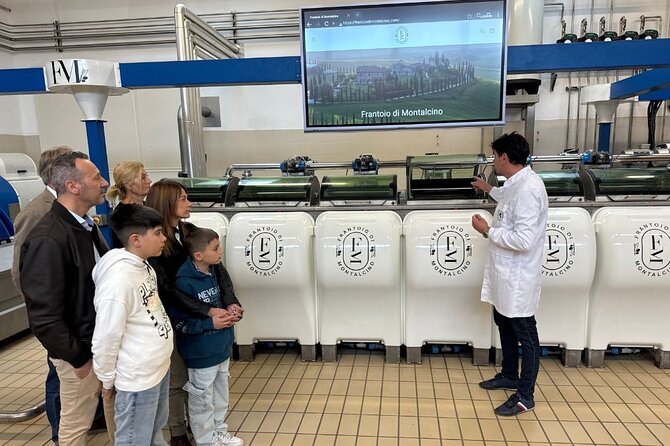 Olive Oil Tours and Tasting at Frantoio di Montalcino - Daniel and Alisha’s English presentation