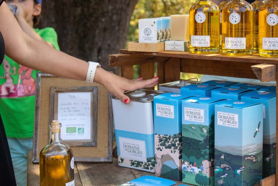 Olive oil: Visit to the olive grove, tasting - Why this Ardèche olive grove is worth your hour