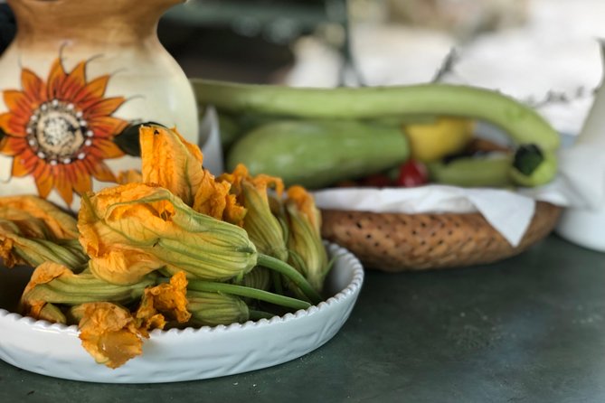 Organic cooking class with a sommelier in an Olive and wine farm - Practical details for a smooth morning