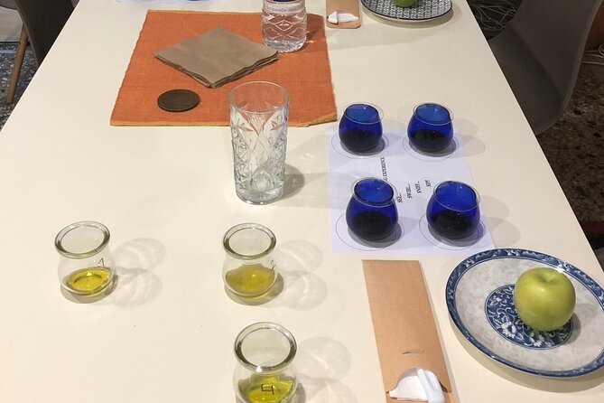 Organic Olive Grove tour & Olive oil tasting & lunch in Kalamata! - Adding a Greek lunch at a local taverna