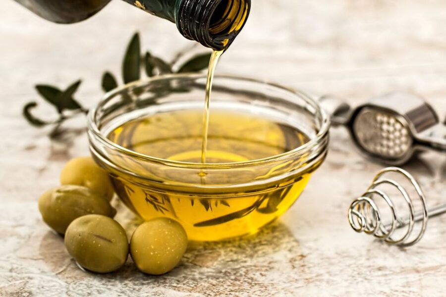 Ostuni: Olive Oil Tasting Tour - Ancient olive trees at Masseria Valente