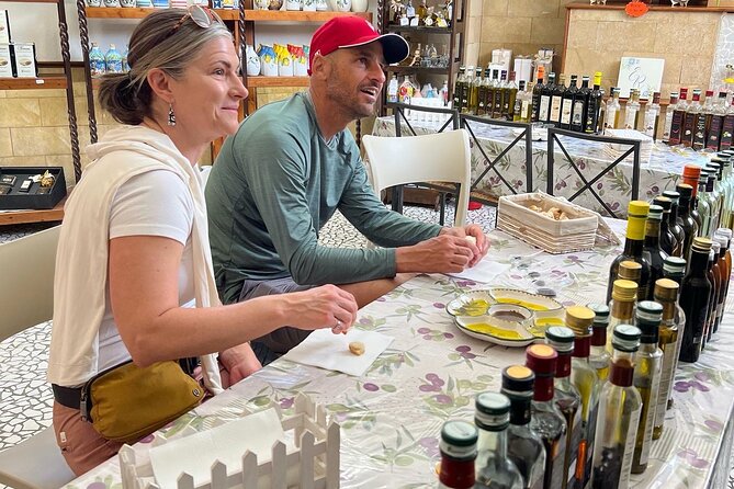 Private Pompeii Tour with lunch and Olive Oil Factory Experience - Frantoio Gargiulo and the Sorrento olive oil tradition