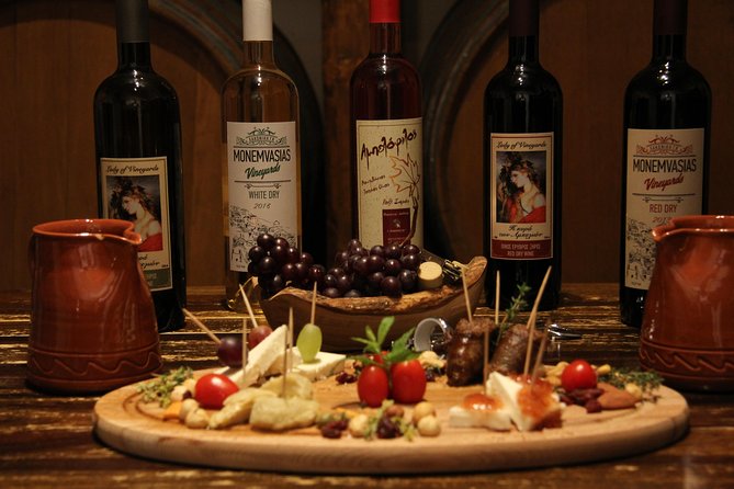 Private Tour in Historic Estate in Monemvasia with wine-olive oil tasting & meal - Should you book it?