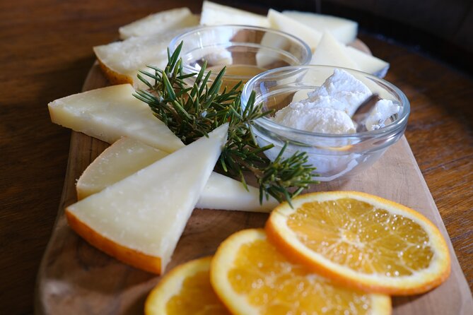 Private wine, Extra Virgin Olive Oils & Cheese Tasting - A country tasting just outside San Gimignano
