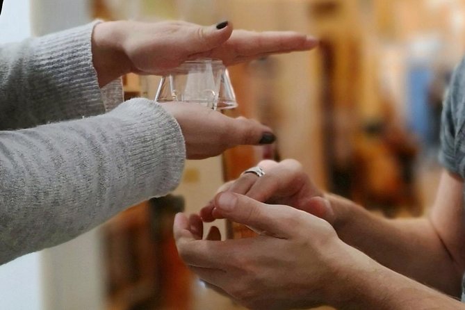 Rome Tasting Experience: Wine, Olive Oil and Local Bites - Who should book this Rome food activity
