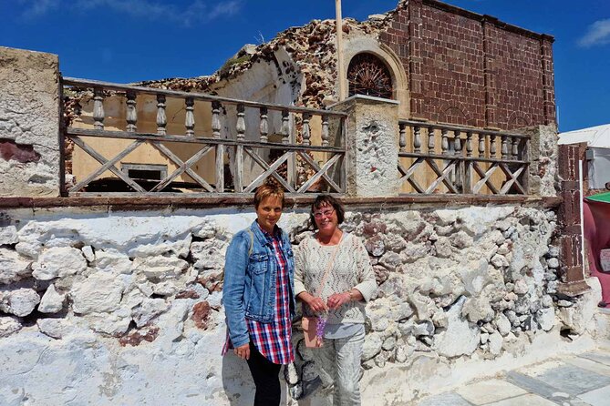 Santorini: 6hr Private Tour with Olive Oil, Beer or Wine Tasting - Gavalas Winery and Santorini in a glass