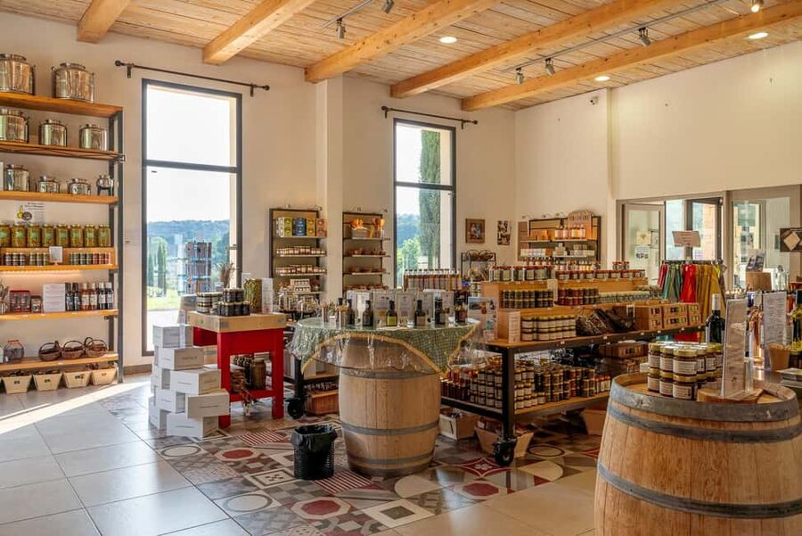 Self tour of the olive oil mill & olive oil tasting - Why this small mill visit works so well