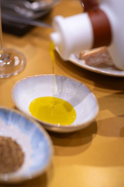 Symphony of Flavors - Olive Oil & Food Pairing at Corfu Town - Why this is more than a standard oil tasting