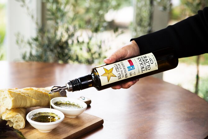 Texas Hill Country Olive Oil and Balsamic Vinegar Tasting - Shopping after the tasting
