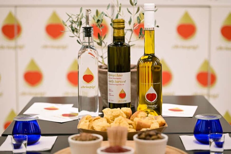 Thessaloniki: Cretan Olive Oil Tasting Experience - Starting at Chrisopigi Deli on Ermou Street