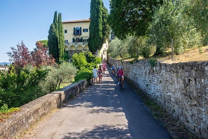 Tuscany Bike Tour with Wine, Oil and Food in the Florentine Hills - Key things to know before booking