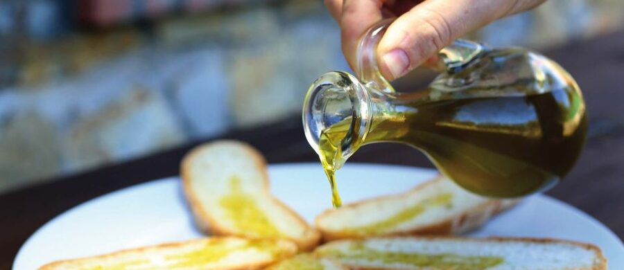 Villa Castelli: Highlights Walking Tour w/ Olive Oil Tasting - The Historic Center, Gravina, and Mother Church