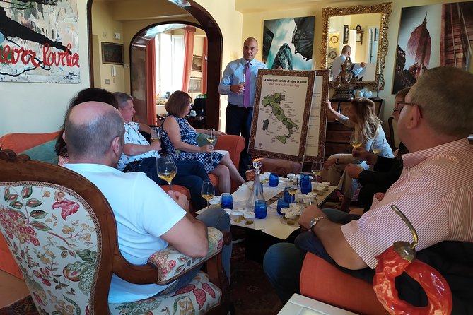 Wine and Extra virgin olive oil tasting in Lucca, Tuscany - Who will enjoy this Lucca food experience most?