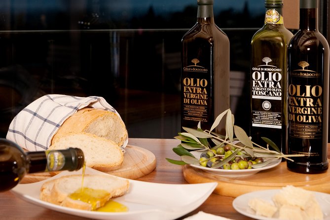 Wine and olive oil tasting & farm tour - Who will enjoy this farm tasting most