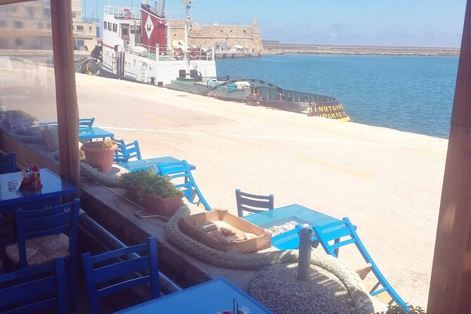 Wine olive and Food of Crete, Heraklion - Lunch at the marina